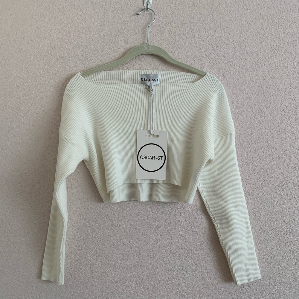 🎉HP 12/5🎉 NWT | New York Office Knit Crop // White - Picture 5 of 6